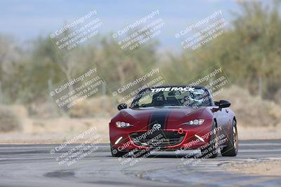 media/Jan-03-2026-SCCA SD (Sat) [[c9b9d14034]]/1-Advanced Group/Session 4 Turn 2/